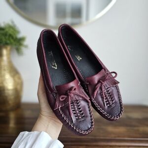 Vintage Handsewn Genuine Leather Moccasins Loafers Made in USA Size 9